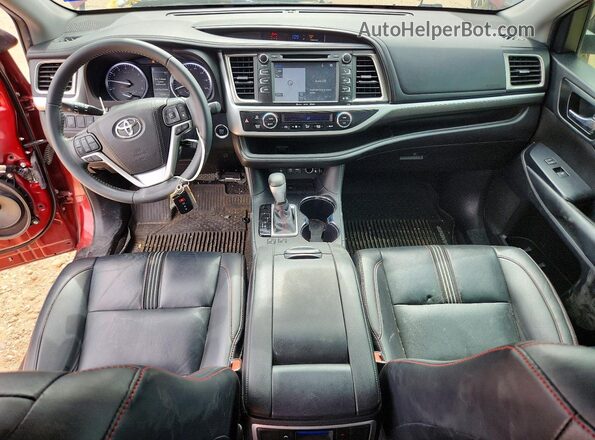5TDKZRFH5KS556207 2019 TOYOTA HIGHLANDER Burgundy წინა პანელის ხედი