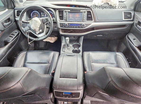5TDKZRFH5KS563318 2019 TOYOTA HIGHLANDER Black Вид панелі приладів