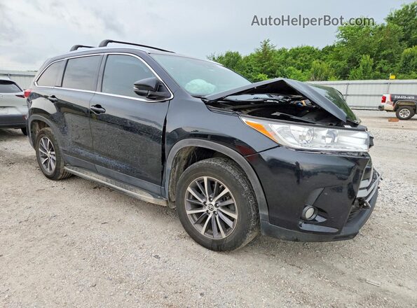 5TDKZRFH5KS563318 2019 TOYOTA HIGHLANDER Black Передня права чверть