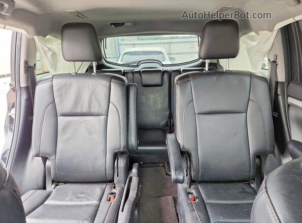 5TDKZRFH5KS563318 2019 TOYOTA HIGHLANDER Black Вид задніх сидінь