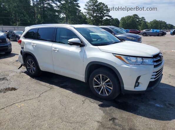 5TDKZRFH6HS515397 2017 TOYOTA HIGHLANDER White Delantero derecho
