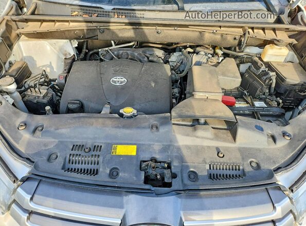 5TDKZRFH6HS520907 2017 TOYOTA HIGHLANDER Белый Вид подкапотного пространства