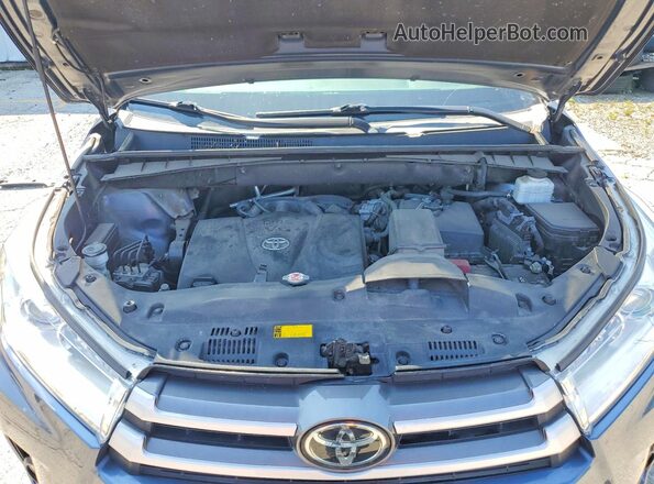 5TDKZRFH7KS333036 2019 TOYOTA HIGHLANDER Blue Widok komory silnika