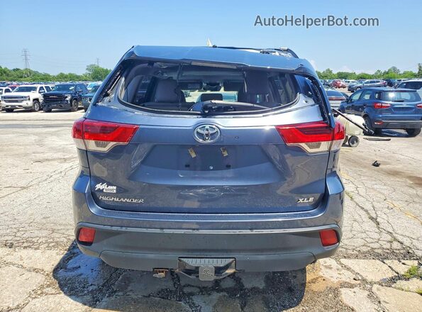 5TDKZRFH7KS333036 2019 TOYOTA HIGHLANDER Blue Widok z tyłu