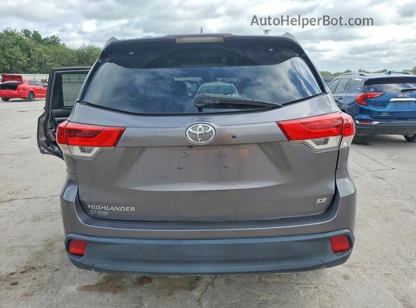 5TDKZRFH8JS545507 2018 TOYOTA HIGHLANDER Серый Вид сзади