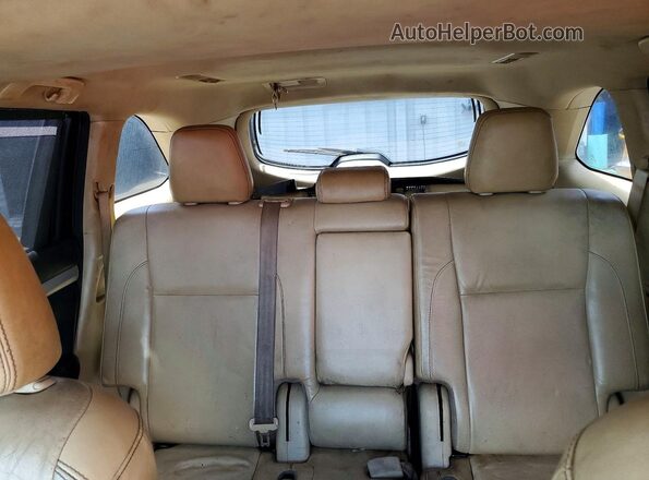 5TDKZRFH8JS547404 2018 TOYOTA HIGHLANDER Black Vista de los asientos traseros