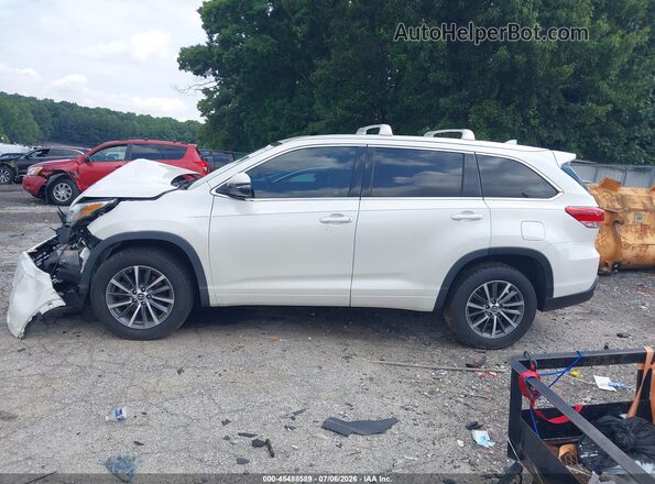 5TDKZRFH8JS550349 2018 TOYOTA HIGHLANDER White Widok wnętrza 360 stopni