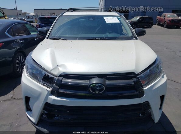 5TDKZRFH9KS326010 2019 TOYOTA HIGHLANDER White Rear interior view