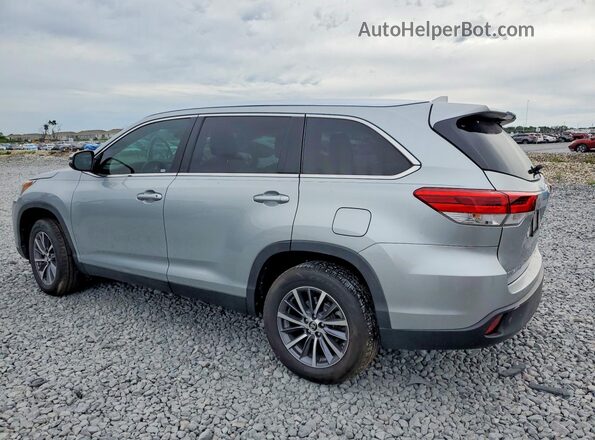 5TDKZRFHXKS558308 2019 TOYOTA HIGHLANDER Silver Задня ліва чверть