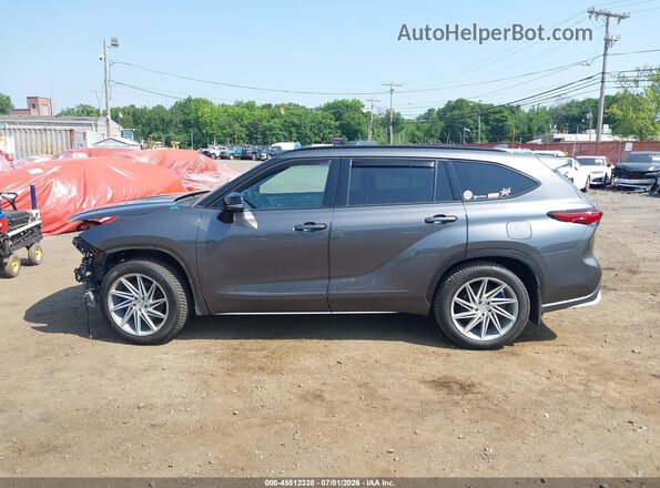 5TDLZRBH0NS242348 2022 TOYOTA HIGHLANDER Gray 360 interior view