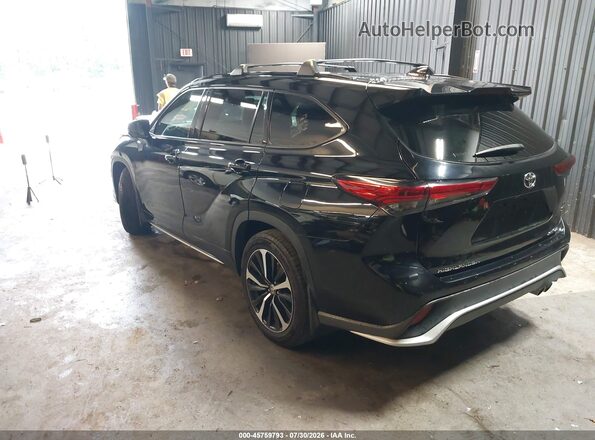 5TDLZRBH3NS183215 2022 TOYOTA HIGHLANDER Black Tył lewy