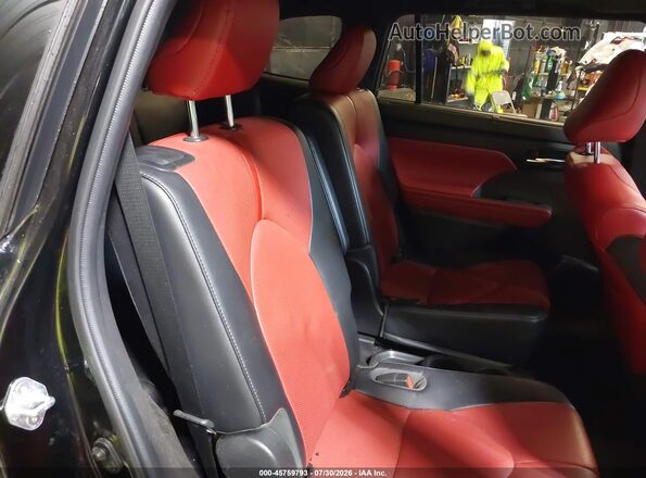 5TDLZRBH3NS183215 2022 TOYOTA HIGHLANDER Black Widok naklejki z numerem VIN