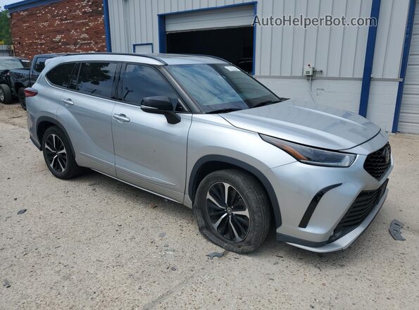 5TDLZRBH9MS088480 2021 TOYOTA HIGHLANDER Silver 