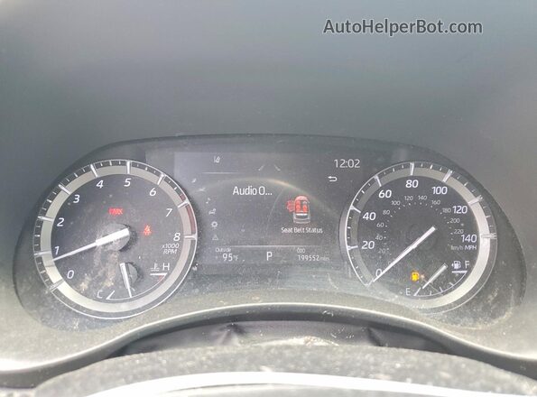 5TDLZRBH9MS088480 2021 TOYOTA HIGHLANDER Silver ხელსაწყოთა პანელის ხედი
