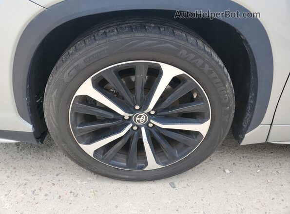 5TDLZRBH9MS088480 2021 TOYOTA HIGHLANDER Silver 
