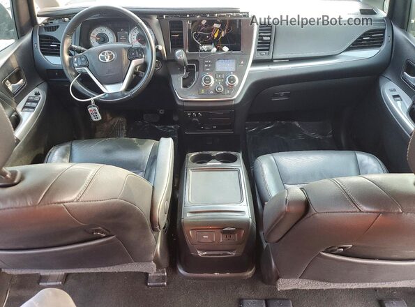 5TDXK3DC1GS742395 2016 TOYOTA SIENNA Silver Vista del salpicadero