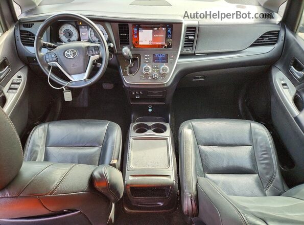 5TDXK3DC2GS728019 2016 TOYOTA SIENNA Silver Вид панелі приладів