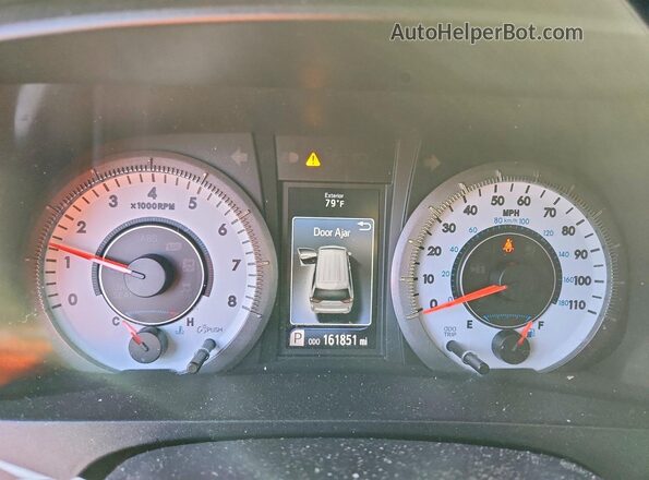 5TDXK3DC2GS728019 2016 TOYOTA SIENNA Silver Вид щитка приладів