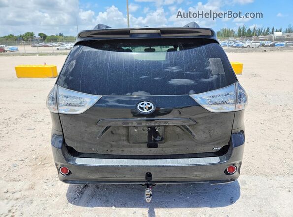 5TDXK3DCXGS698168 2016 TOYOTA SIENNA Black Widok z tyłu
