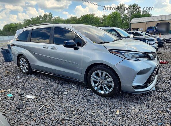 5TDXRKEC2NS085401 2022 TOYOTA SIENNA Серебряный Передняя правая четверть