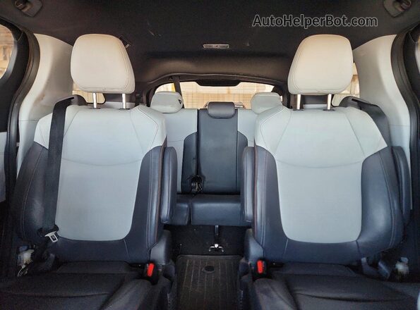 5TDXRKEC7NS092019 2022 TOYOTA SIENNA Gray უკანა სავარძლების ხედი