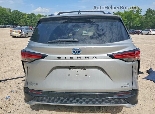 5TDXSKFC1MS003403 2021 TOYOTA SIENNA Silver Widok z tyłu