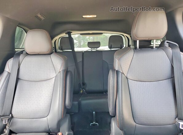 5TDXSKFC1MS003403 2021 TOYOTA SIENNA Silver Widok tylnych siedzeń