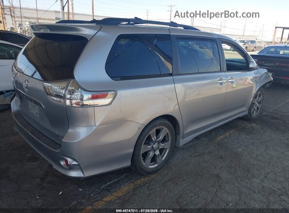 5TDXZ3DC0HS859365 2017 TOYOTA SIENNA Silver უკანა მარჯვენა