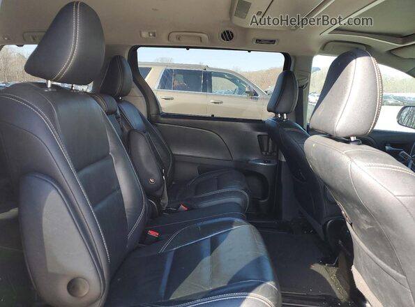 5TDXZ3DC1HS804181 2017 TOYOTA SIENNA Серый Вид задней части салона