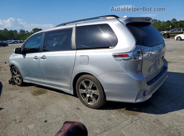 5TDXZ3DC1JS953177 2018 TOYOTA SIENNA Silver Trasero izquierdo