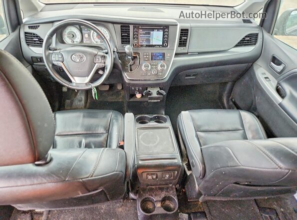 5TDXZ3DC1JS957312 2018 TOYOTA SIENNA Black Առջևի վահանակի տեսք