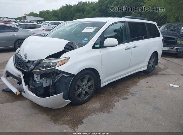 5TDXZ3DC2HS802066 2017 TOYOTA SIENNA White Przód lewy