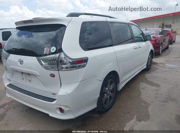5TDXZ3DC2HS802066 2017 TOYOTA SIENNA White Tył prawy