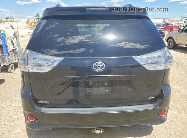 5TDXZ3DC4HS867811 2017 TOYOTA SIENNA Black Հետևի տեսք