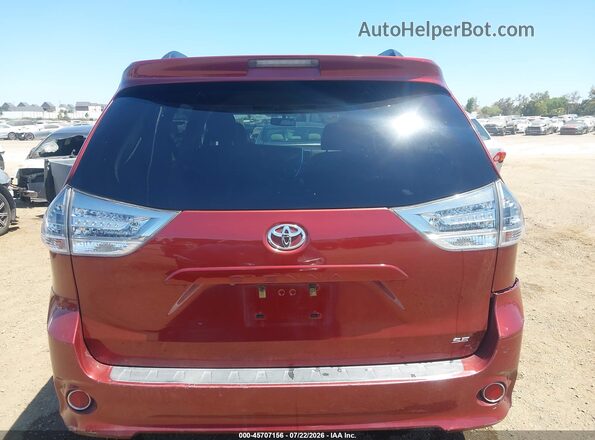 5TDXZ3DC4HS878727 2017 TOYOTA SIENNA Red 