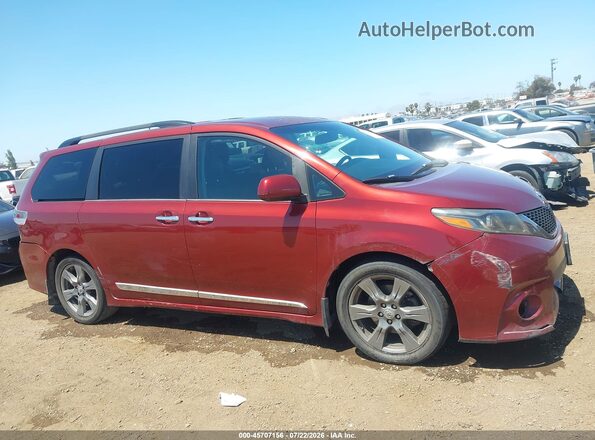 5TDXZ3DC4HS878727 2017 TOYOTA SIENNA Red Vista interior trasera
