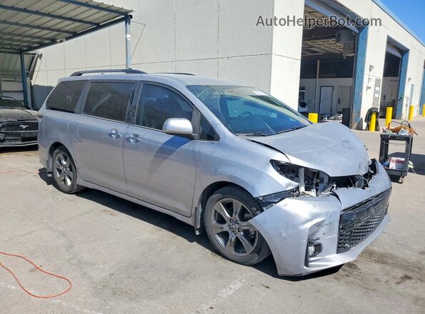 5TDXZ3DC4JS907049 2018 TOYOTA SIENNA Silver Առջևի աջ