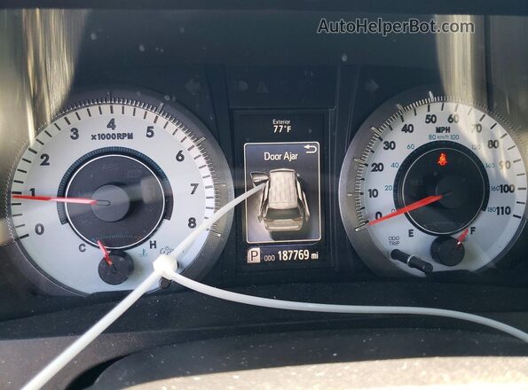 5TDXZ3DC5HS840598 2017 TOYOTA SIENNA Серый Вид щитка приборов