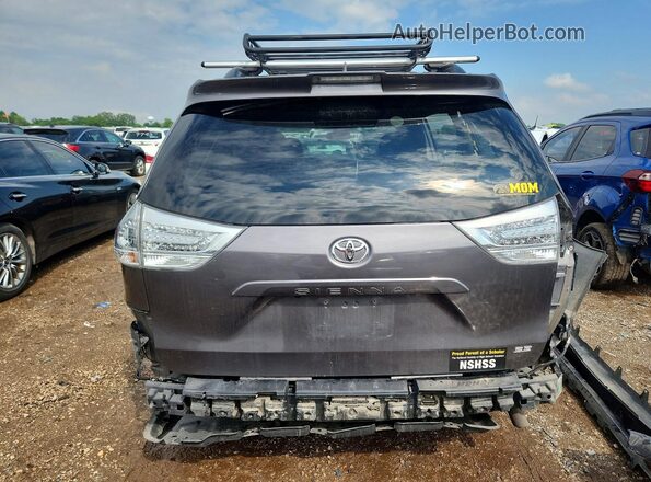 5TDXZ3DC7JS959257 2018 TOYOTA SIENNA Gray Vista trasera