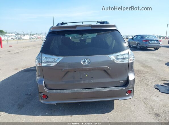 5TDXZ3DCOJS930912 2018 TOYOTA SIENNA Серый 