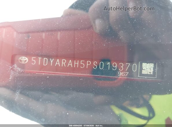 5TDYARAH5PS019370 2023 TOYOTA HIGHLANDER Red Շարժիչի բաժամունքի տեսք