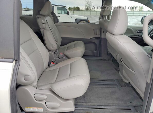 5TDYK3DC0GS703639 2016 TOYOTA SIENNA White Вид задньої частини салону