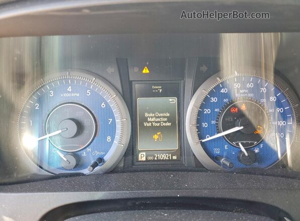 5TDYK3DC1GS755409 2016 TOYOTA SIENNA White Vista del cuadro de instrumentos
