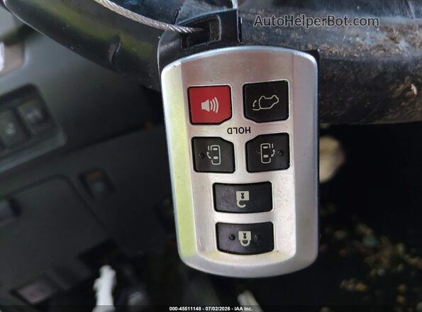 5TDYK3DC1GS763400 2016 TOYOTA SIENNA Yellow Вид панелі приладів