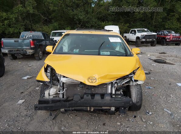 5TDYK3DC1GS763400 2016 TOYOTA SIENNA Yellow Вид задньої частини салону