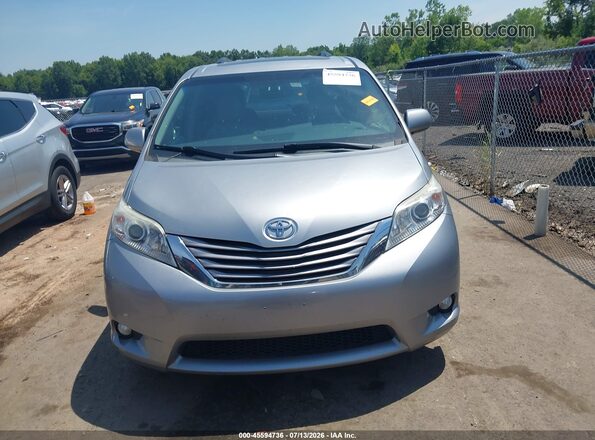 5TDYK3DC2GS709071 2016 TOYOTA SIENNA Gray Вид щитка приладів