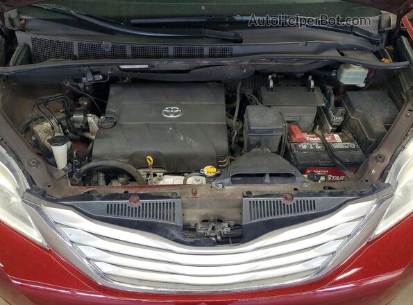 5TDYK3DC2GS738649 2016 TOYOTA SIENNA Red Widok komory silnika
