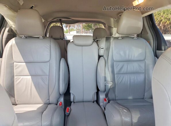 5TDYK3DC3GS699859 2016 TOYOTA SIENNA Charcoal Հետևի նստատեղերի տեսք