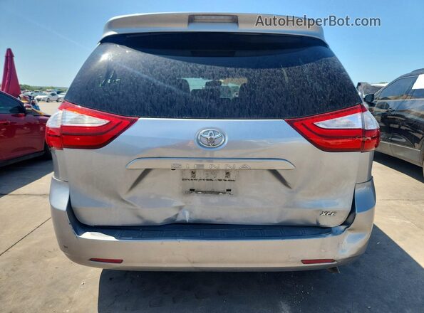 5TDYK3DC3GS716241 2016 TOYOTA SIENNA Silver Հետևի տեսք
