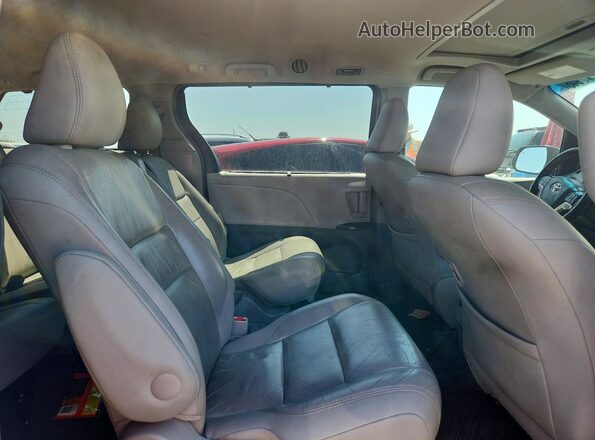 5TDYK3DC3GS716241 2016 TOYOTA SIENNA Silver Սալոնի հետևի տեսք